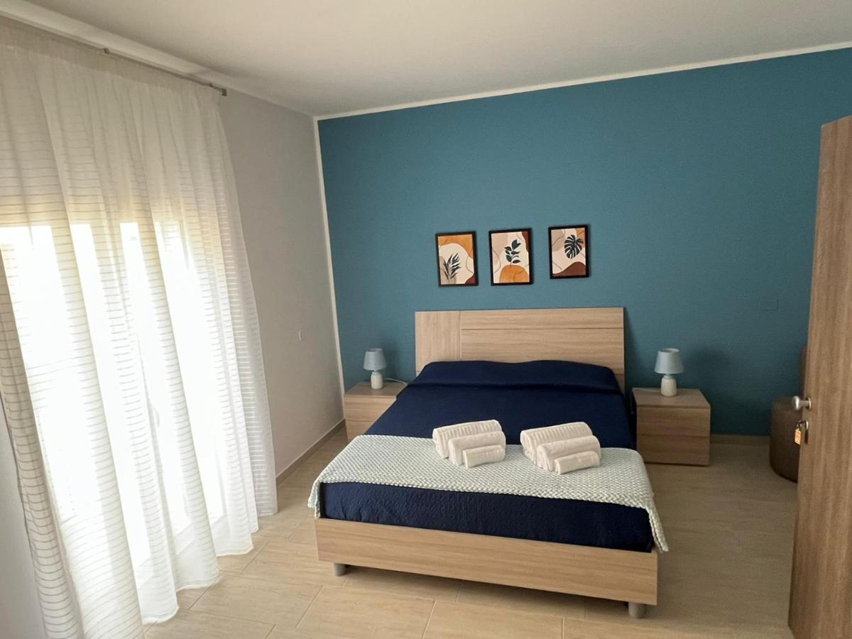 B&B Alessia ซานคาตัลโด ภายนอก รูปภาพ